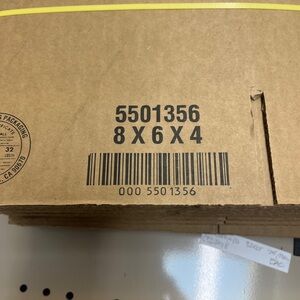New 25 Clean 8x6x4 Brown Corrugated Shipping Boxes.